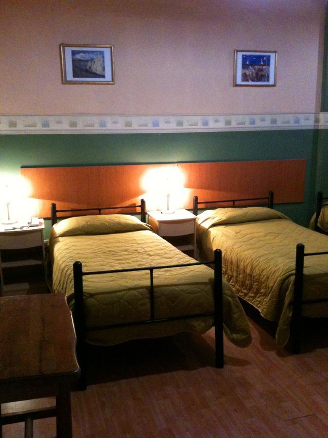 Hotel Londres 35 Сантяго Стая снимка